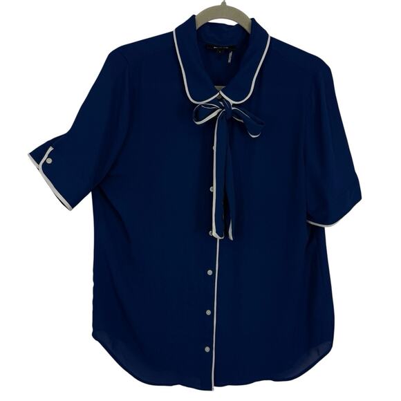 DKNY Chiffon Tie Neck Short Sleeve Button Up Blouse size Large Blue white Trim - Picture 1 of 9